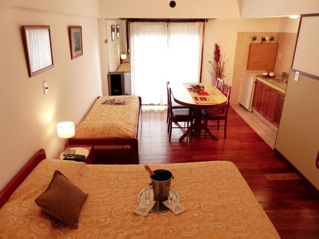Apart Hotel Family: imagen 2 del alojamiento y sus ambientes