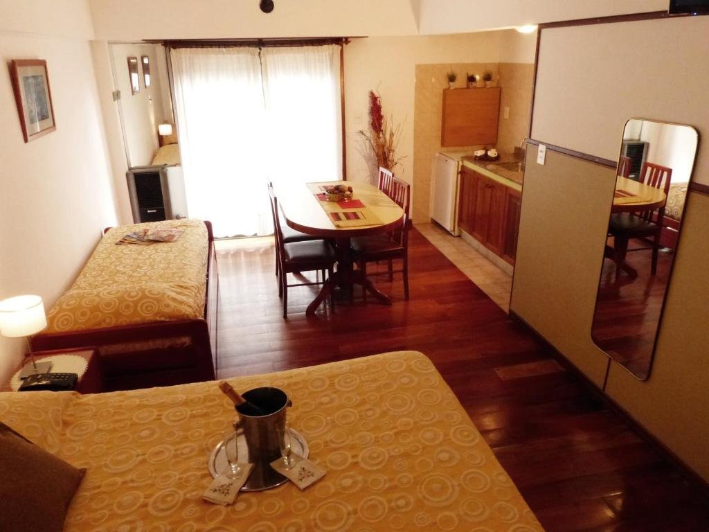 Apart Hotel Family: imagen 3 del alojamiento y sus ambientes